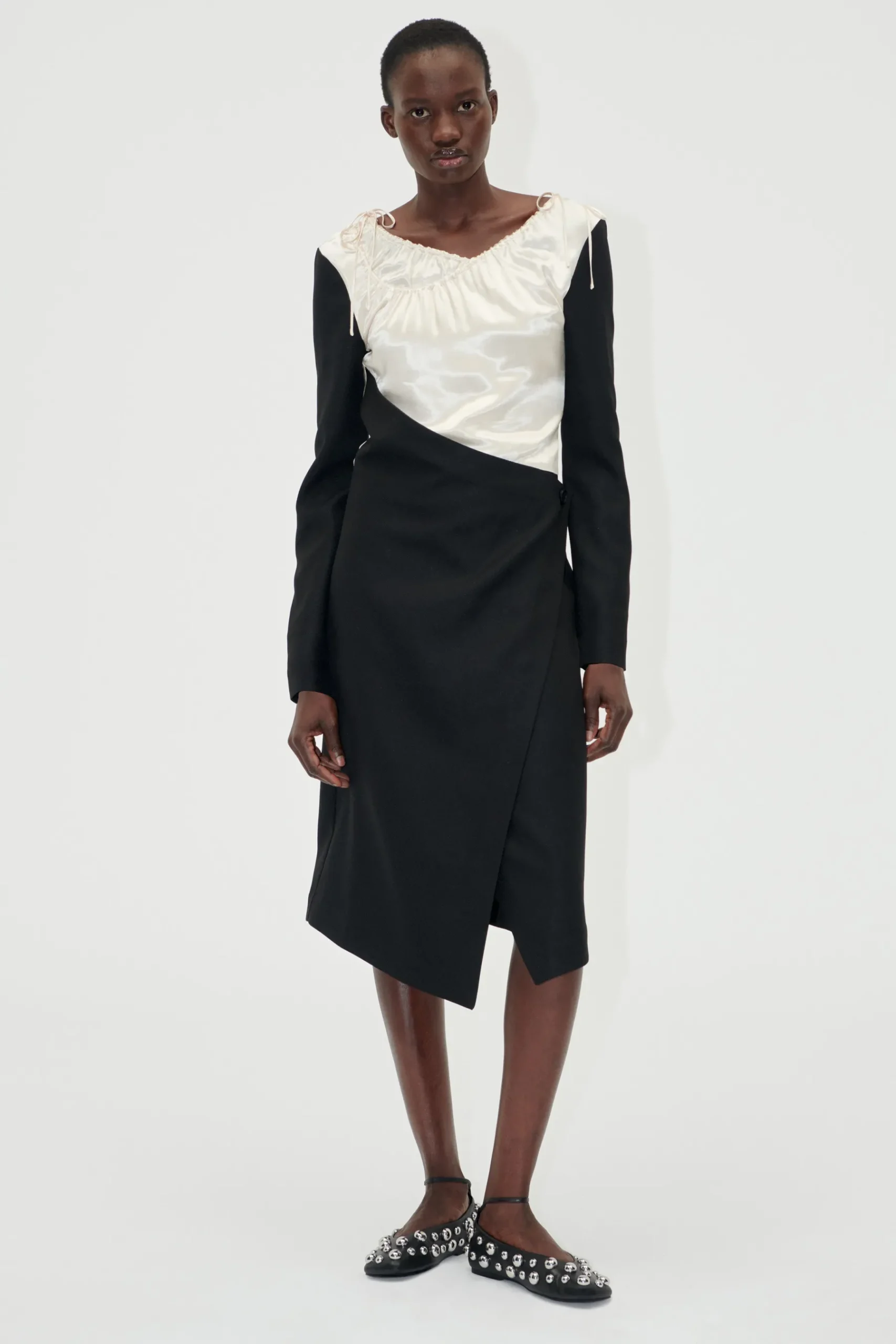 STINE GOYA Wrap Midi Dress - Black / Butter Milk Fashion